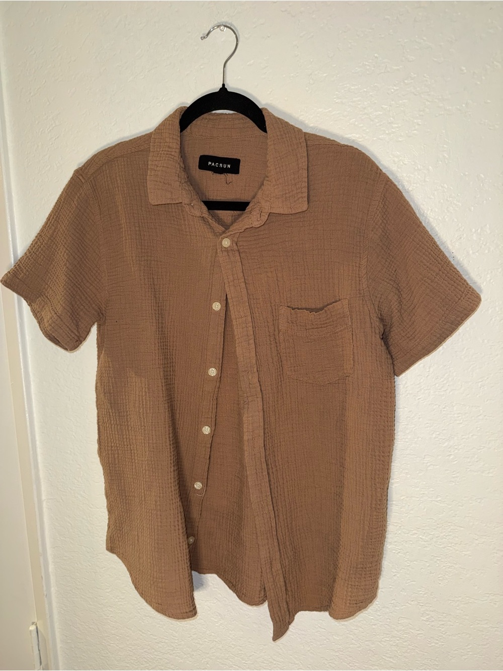 PacSun Short-Sleeve Button-Up Shirt in Brown